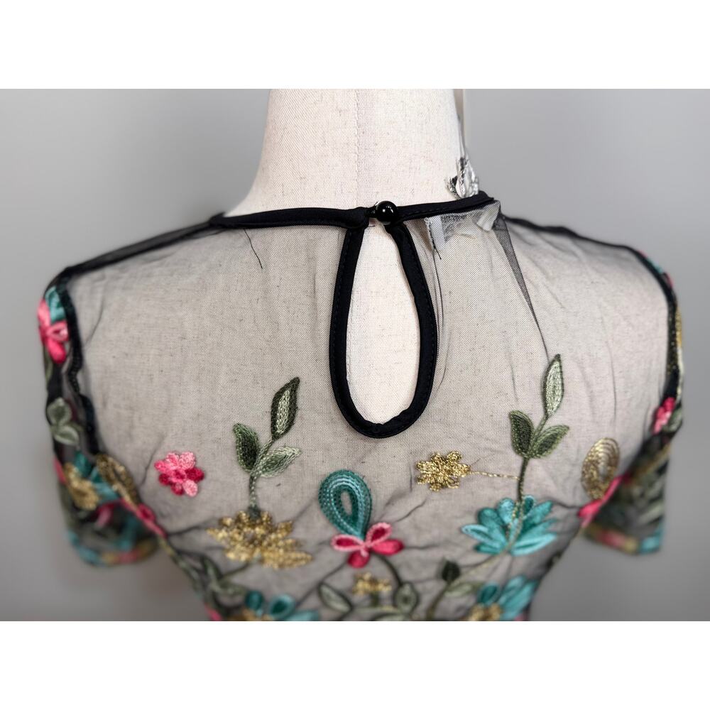 Rebellion embroidered sheer mesh crop top black floral velvet trim Sz M NWT - Picture 7 of 12